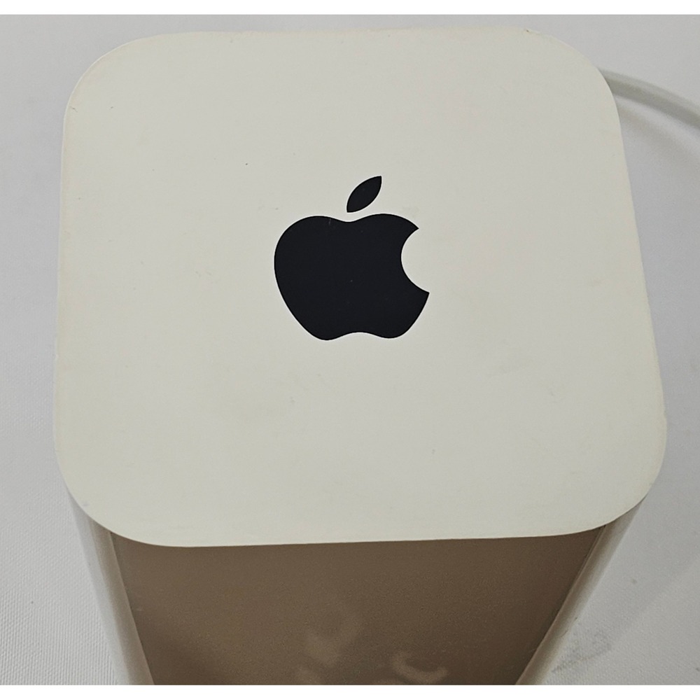 Apple AirPort Extreme Base Station A1521 802.11ac Dual-Band Wi-Fi Router White